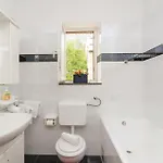 Obuljeno Donje Iii Tatil Evi *