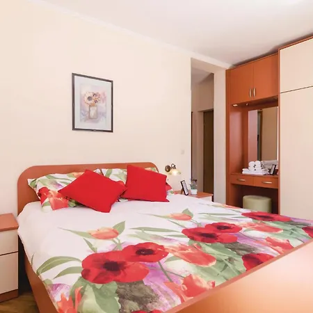 Дом отдыха Stunning In With House Sea View Мокошица