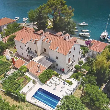 Stunning In With House Sea View Mokosica