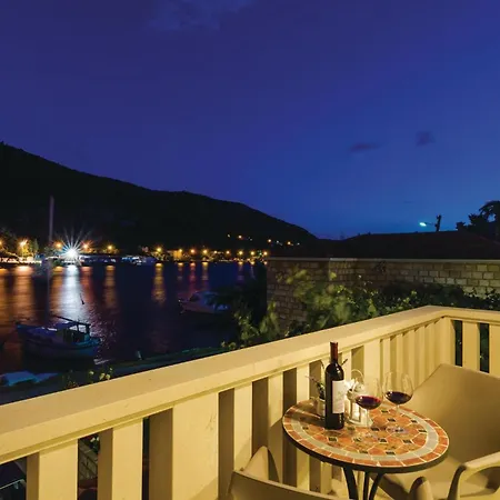 Stunning In With House Sea View * Mokosica